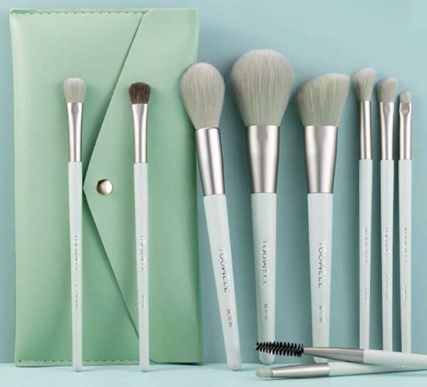 Makeup Brush